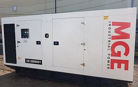 Дизельный генератор Doosan MGE 550-Т400 в кожухе с АВР — фото 1