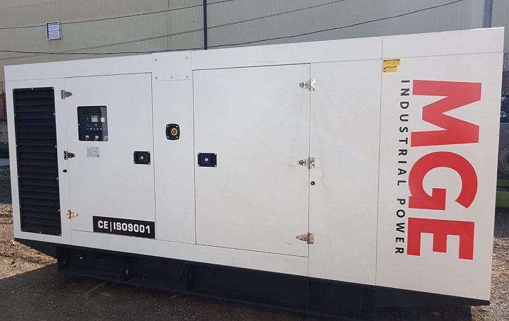 Дизельный генератор Doosan MGE 450-Т400 в кожухе